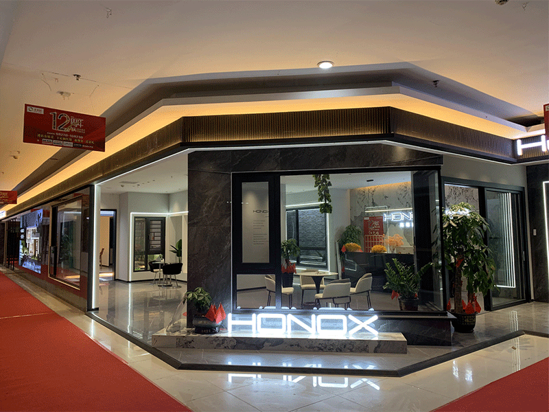 泓诺轩门窗专卖店设计